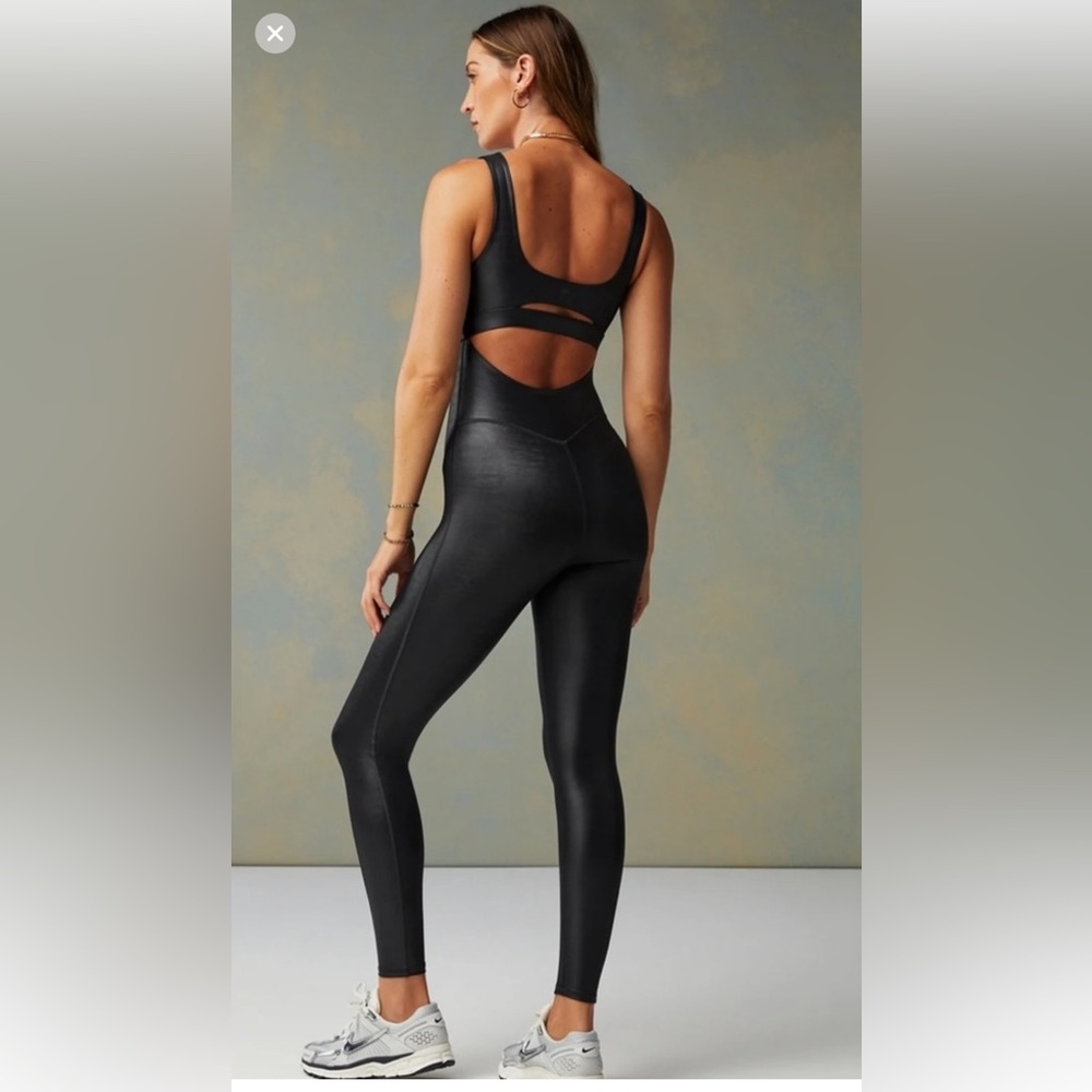 Fabletics Khloe one piece Edit
